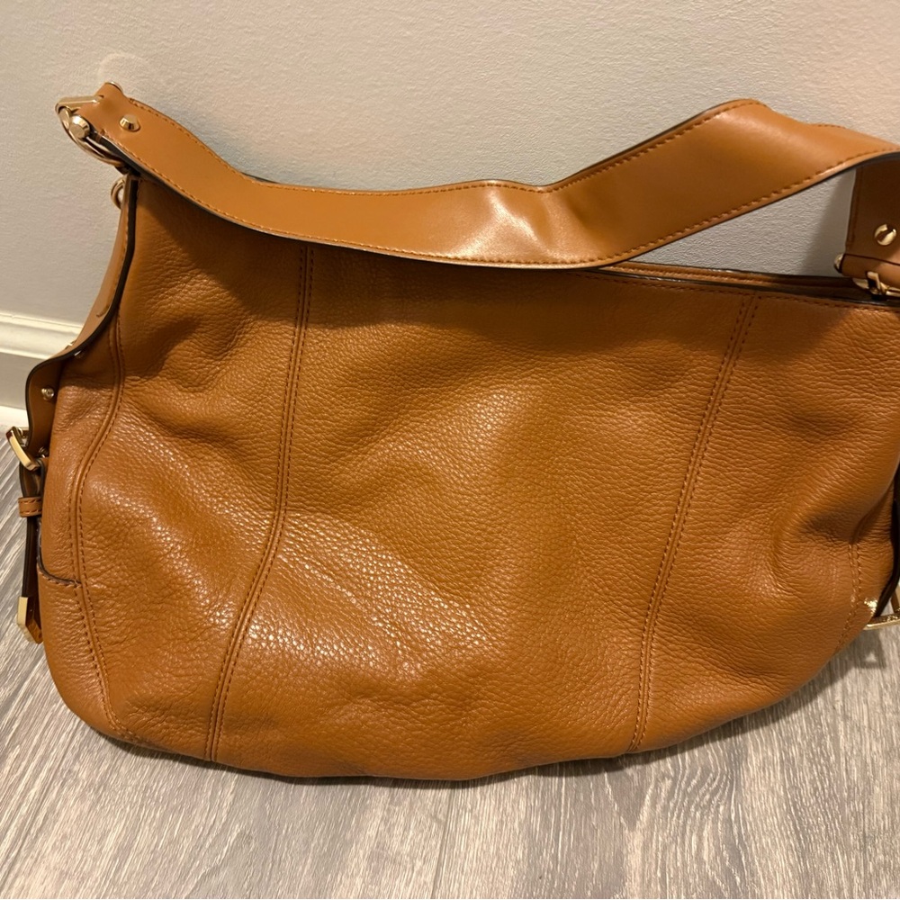 Michael Kors hobo tote luggage color Leather Shoulder Bag - Picture 3 of 8